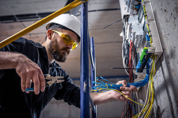 Best Ceiling Fan Installation Electrician  in Cleveland, OH